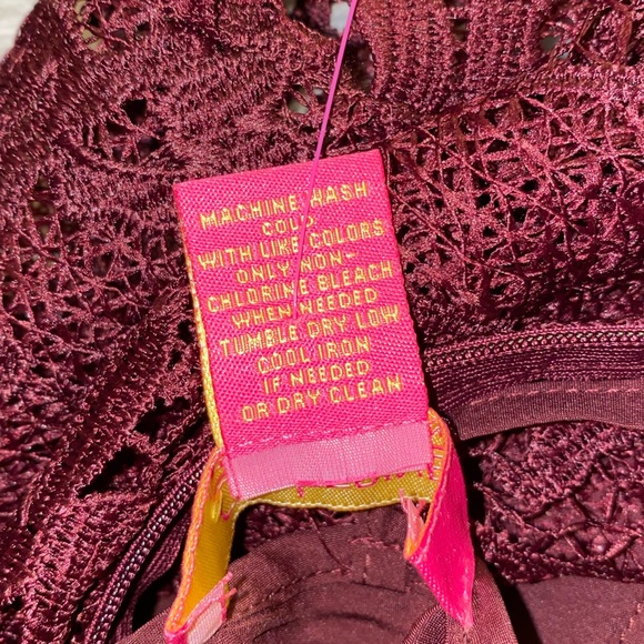 Lace Fit & Flare Dress retail $150 Miia Size 14 Burgundy Grape wine - Picture 13 of 15